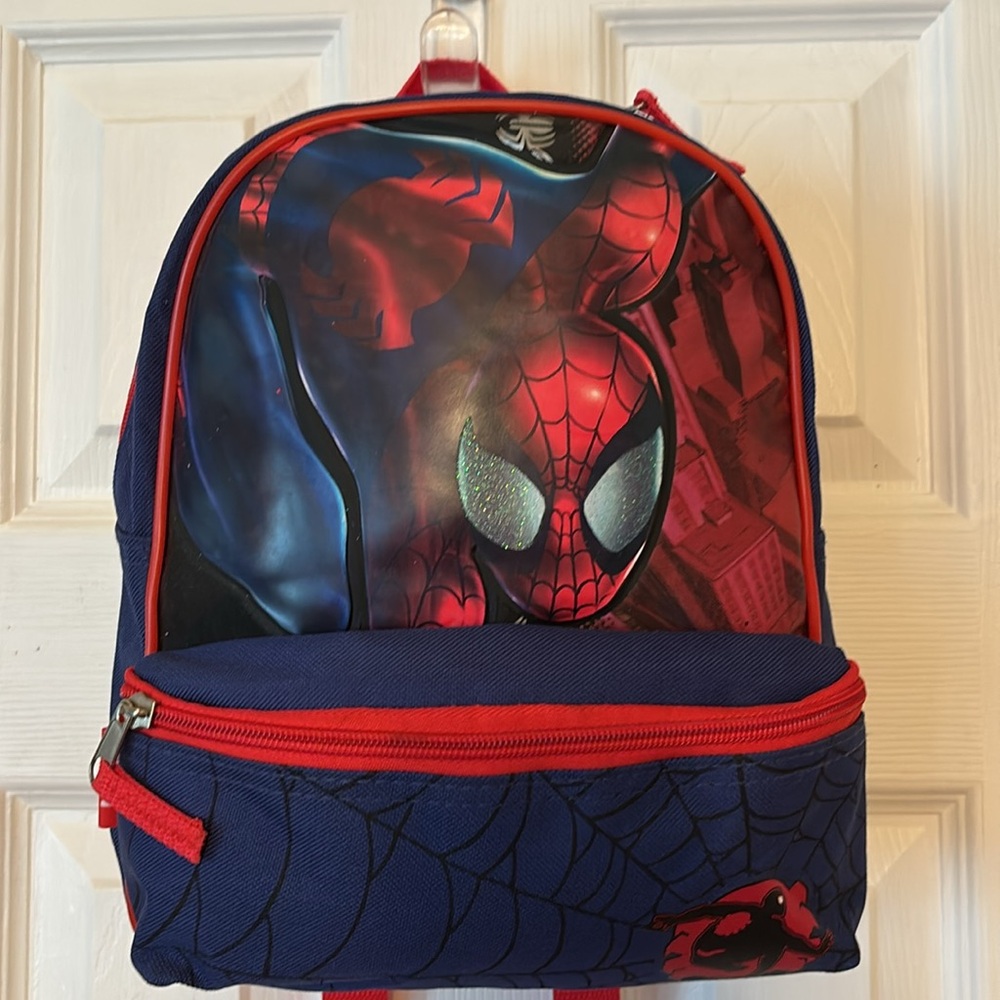 Backpack Spiderman Marvel new 10" x 9" adjustable padded straps FAB Starpoint